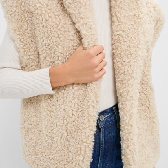 NWT Hyacinth House Oversized Aspen Sherpa Vest XS - Picture 4 of 7